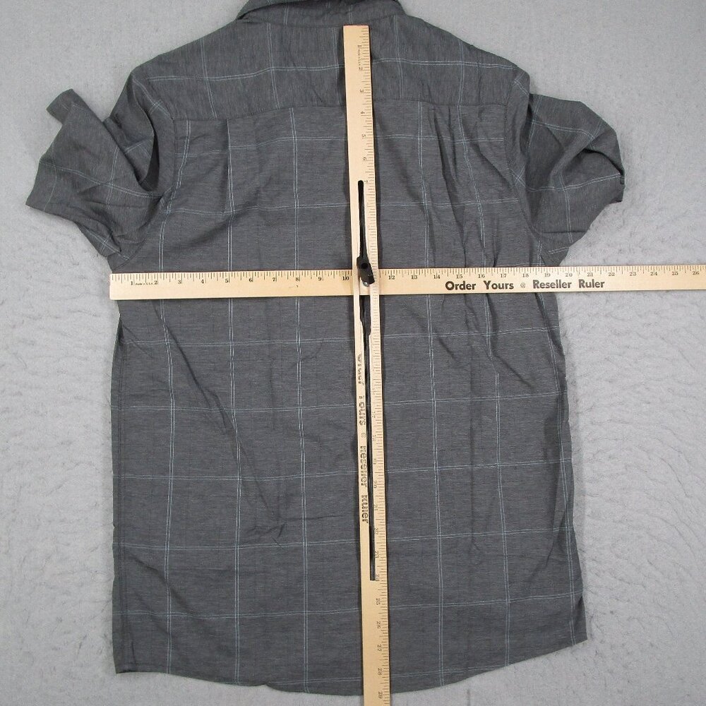 Travis Mathew Shirt Mens Medium Gray Check Short Sleeve Performance Casual Work - Picture 4 of 7